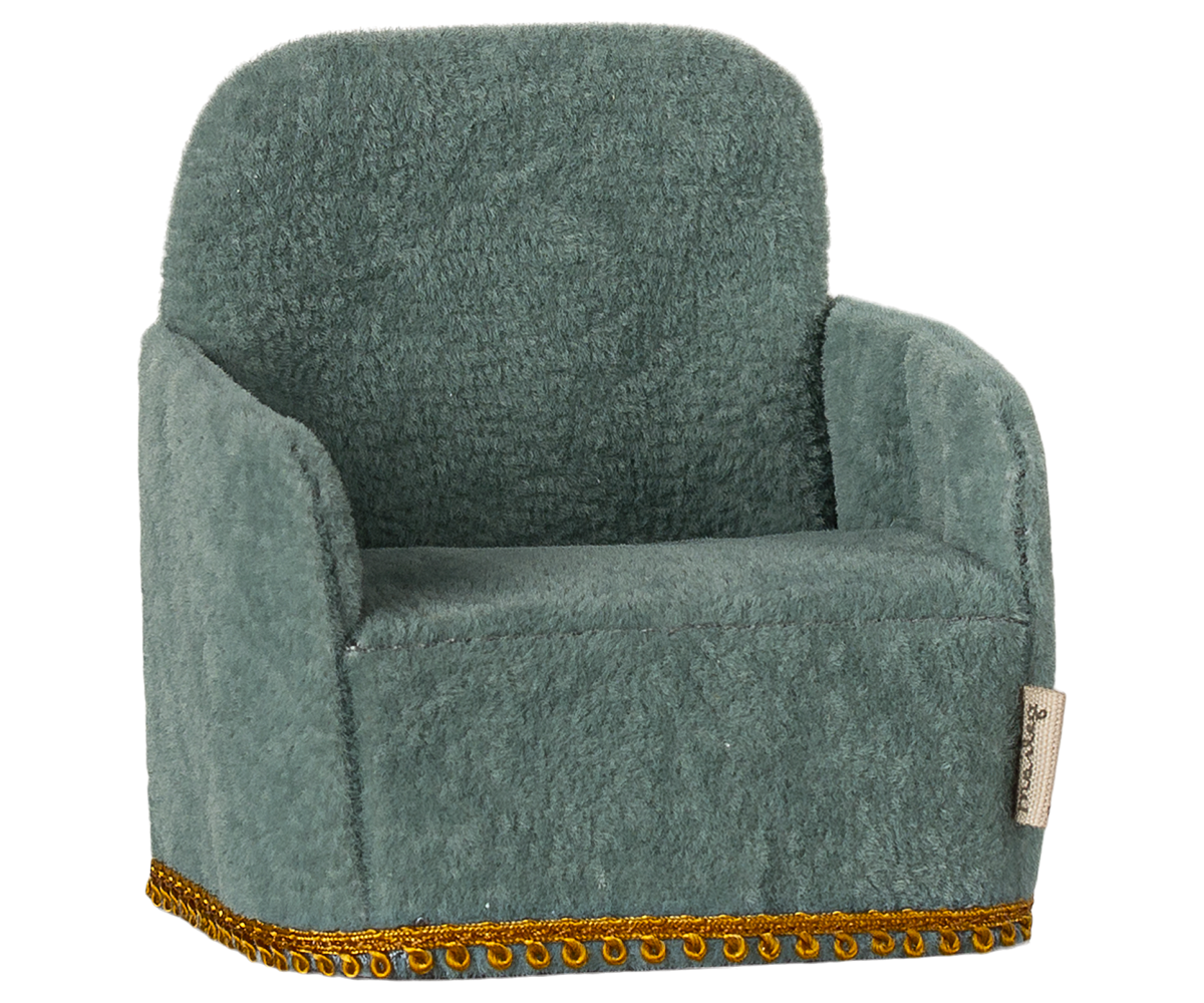 Maileg Mouse Cozy Chair for doll houses, soft fabric furniture piece with detailed design, perfect for Maileg doll accessories.