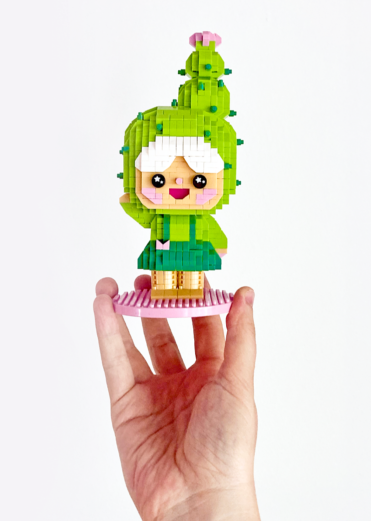 Momiji Mini Bricks: You Grow Girl 