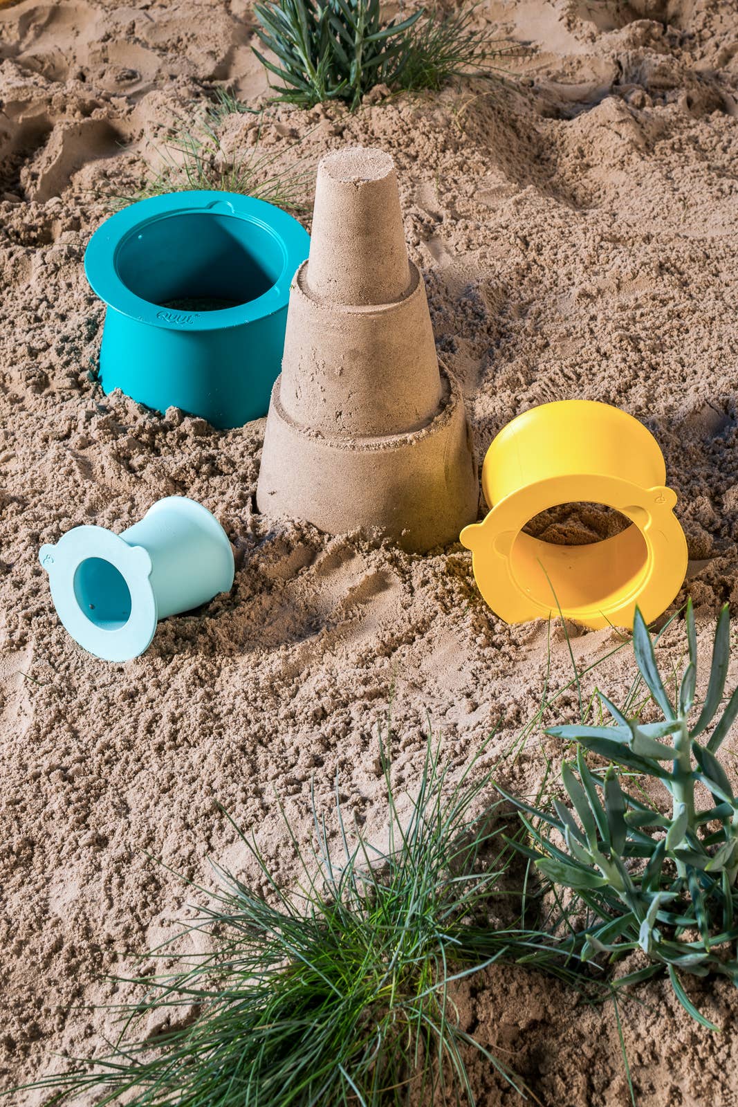 Quut Alto Sandcastle Builder: Lagoon - Toy Polloi
