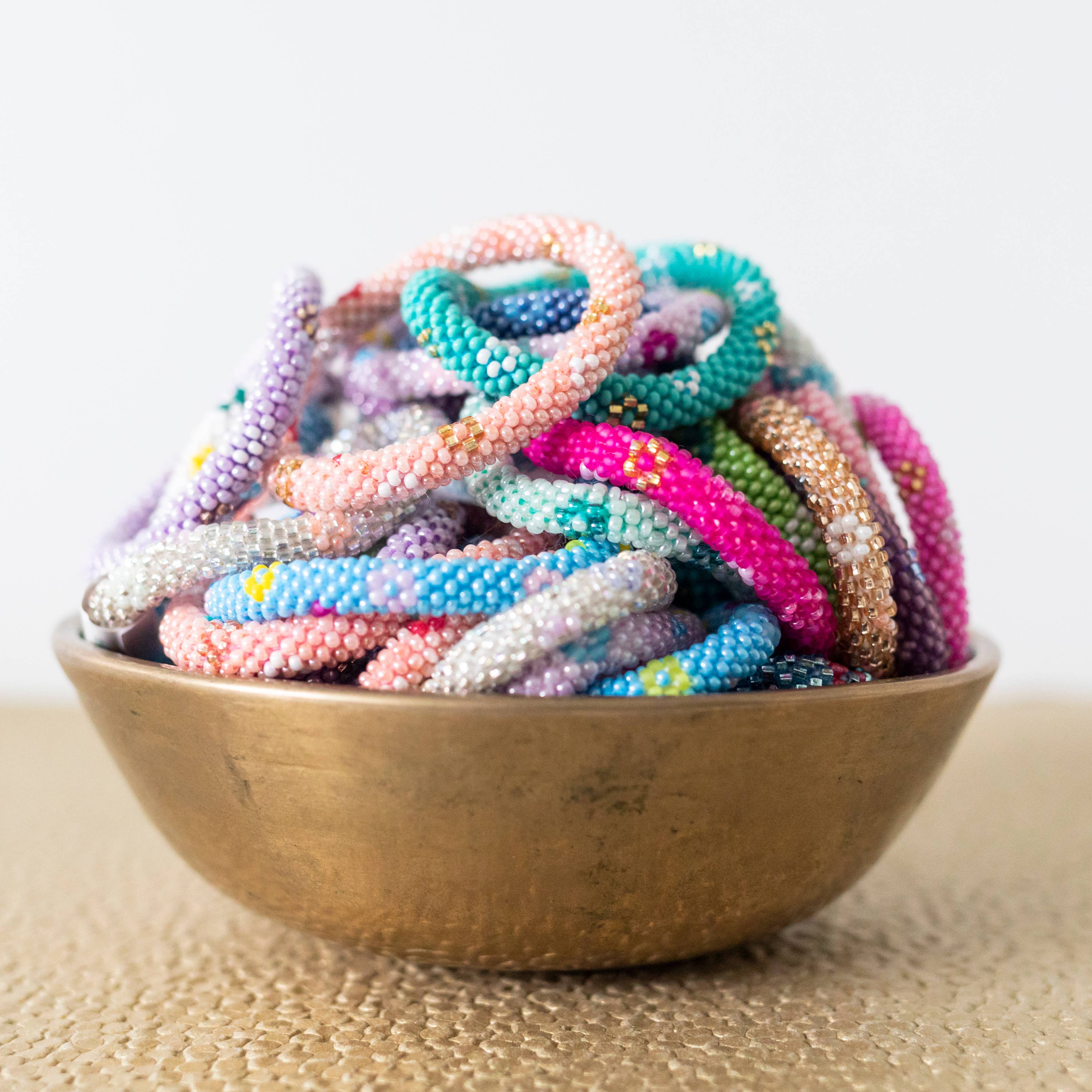 Flower Power Roll-On Bracelet - Toy Polloi