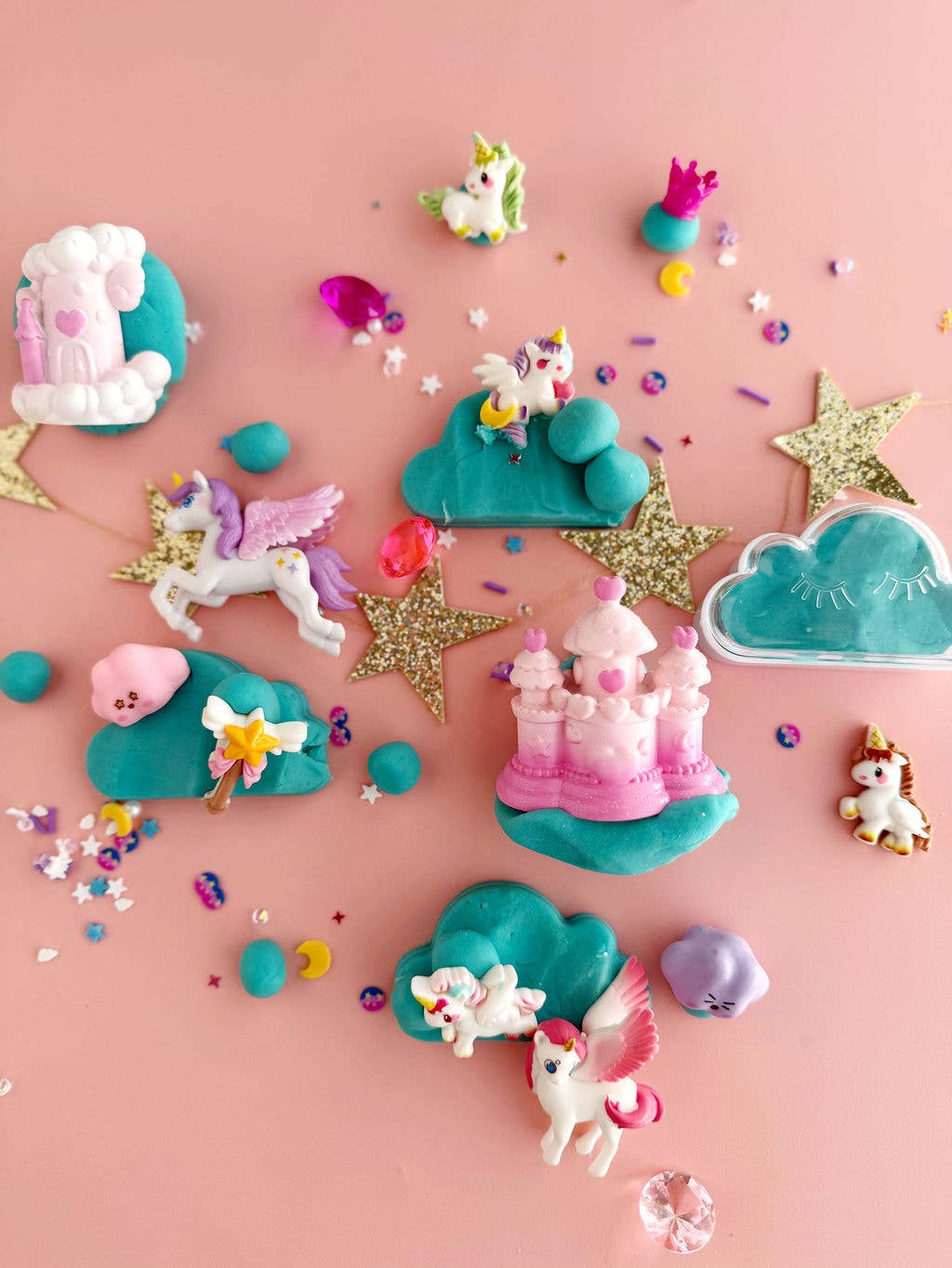 Earth Grown KidDoughs Pegasus Palace KidDough arts and crafts play kit with colorful dough and crafting tools for kids.