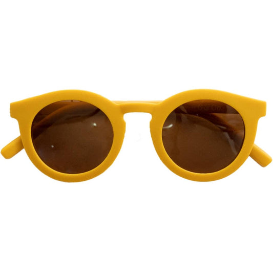 Classic Sunglasses: Golden