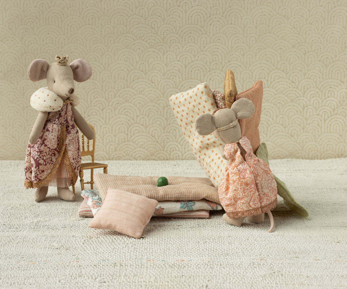 Maileg Mouse Princess and the Pea - Toy Polloi