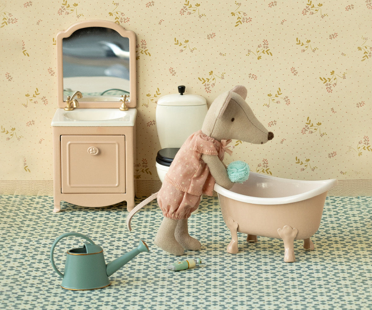 Maileg Bathtub Pink