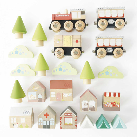 Wood 40 Piece Train Set 