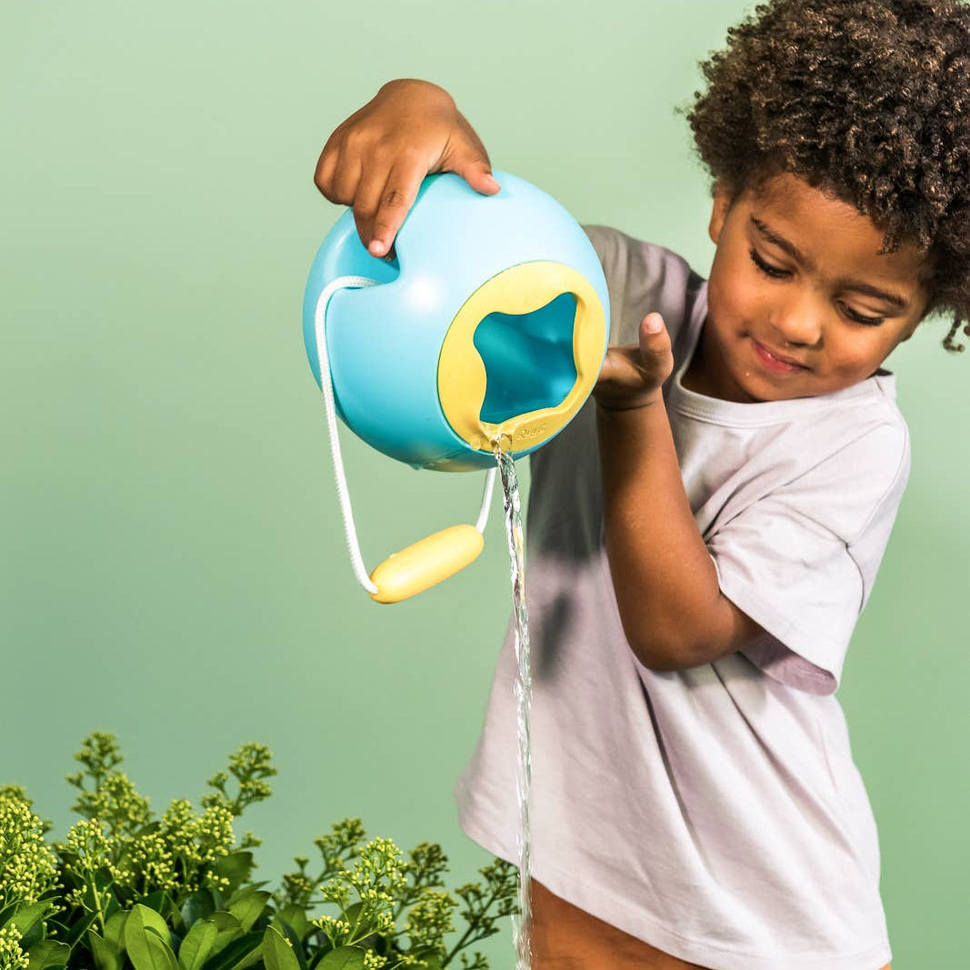 Quut No Spill Water Bucket: Pink - Toy Polloi