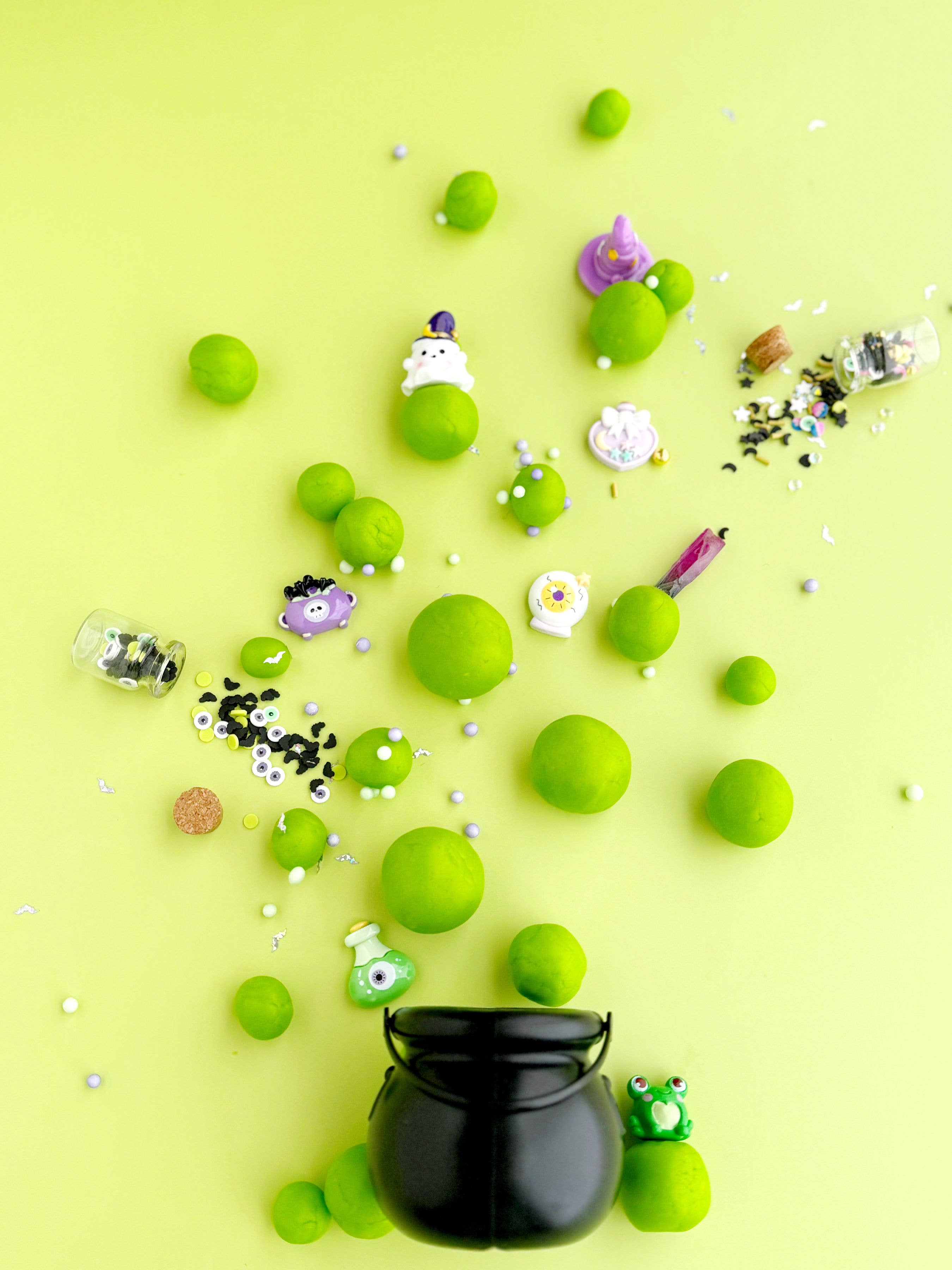 Earth Grown KidDough Spooky Potion KidDough Play Kit with colorful doughs, bottles, and spooky-themed accessories for kids.