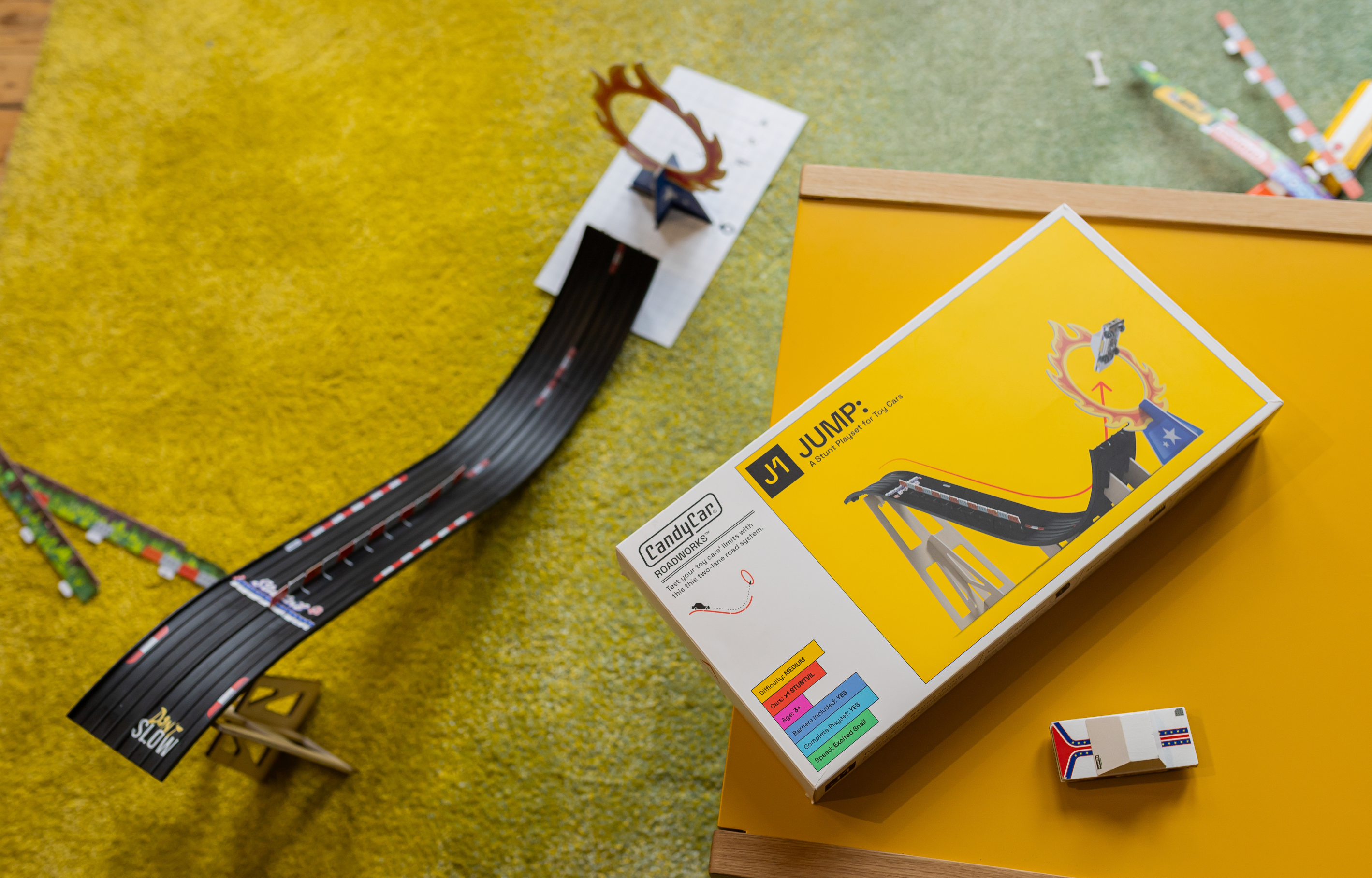 CandyLab Roadworks Stunt Jump Set - Toy Polloi